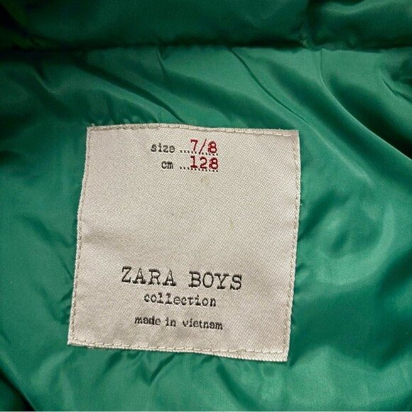 Zara Boys Green Puffer Vest Hooded Quilted Jacket Size 7/8 Down Filled - Picture 11 of 11